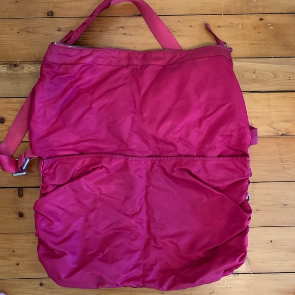 Lululemon crossbody messenger bag - Picture 4 of 5